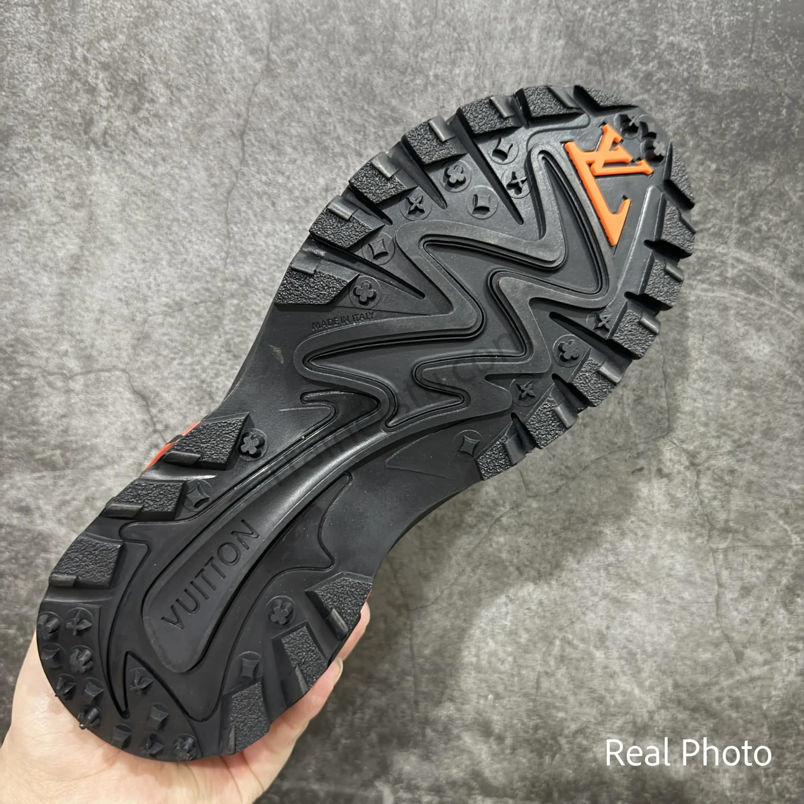 Tatic Sneaker - Image 9