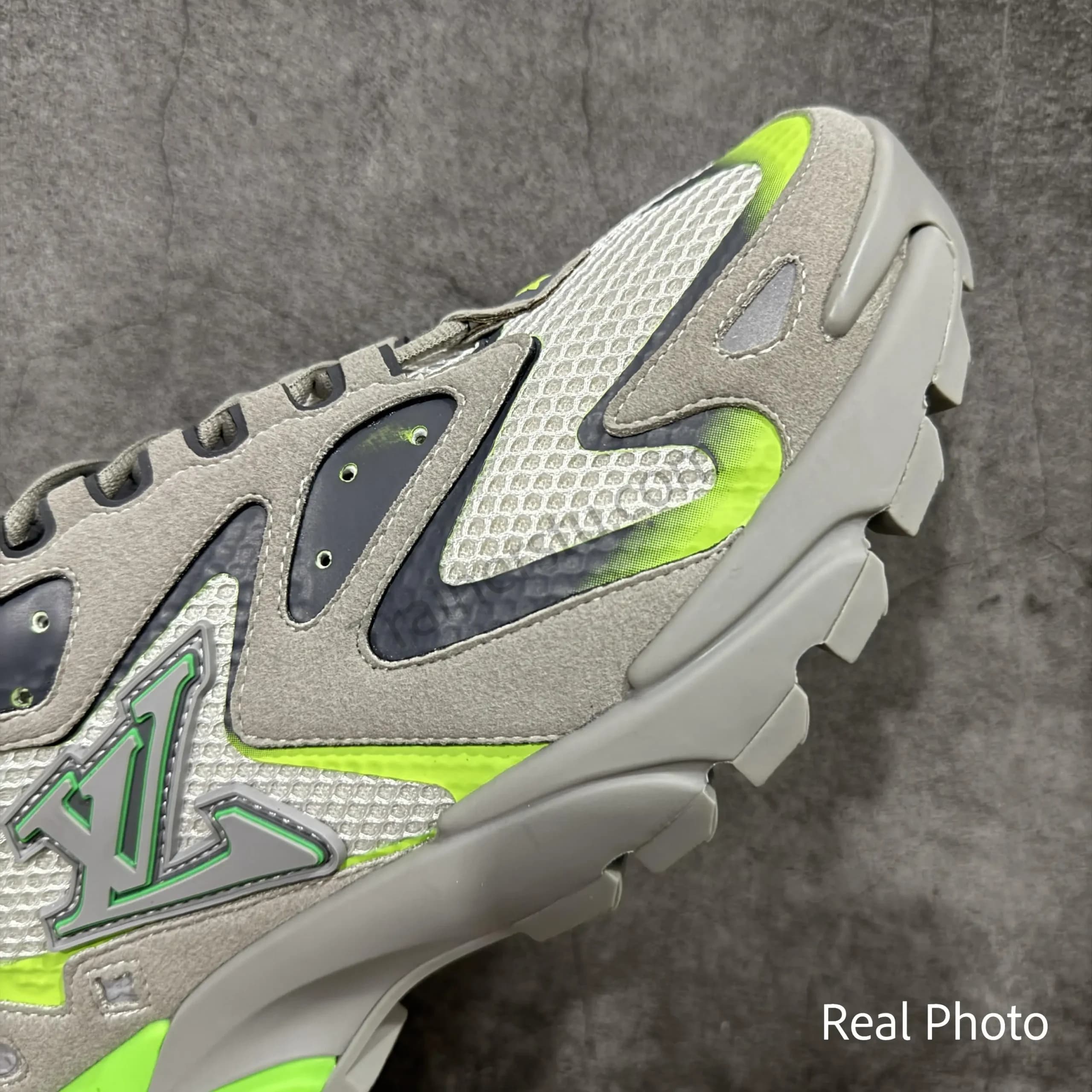 Tatic Sneaker - Image 5