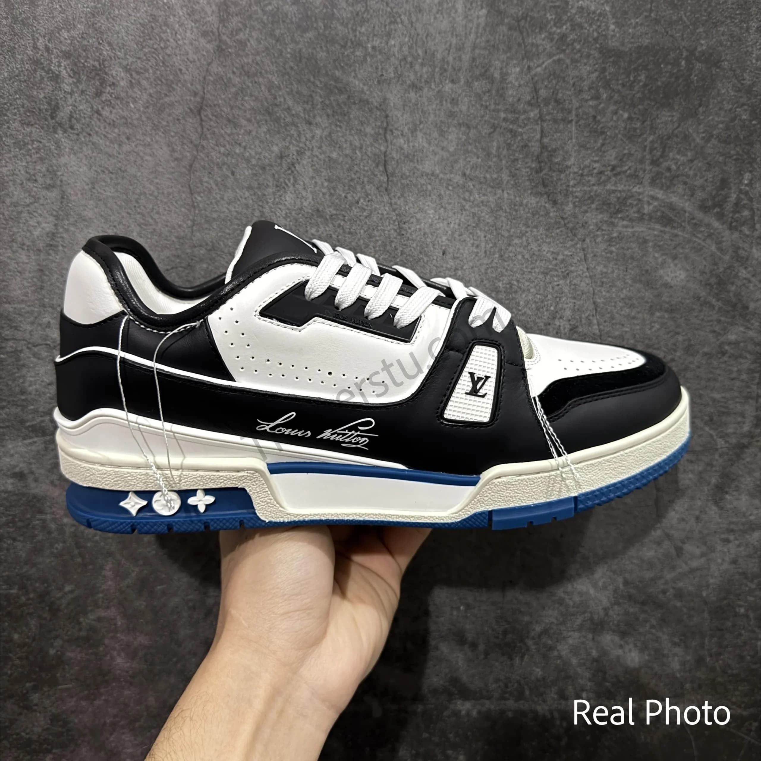 Trainer Sneaker - Image 1