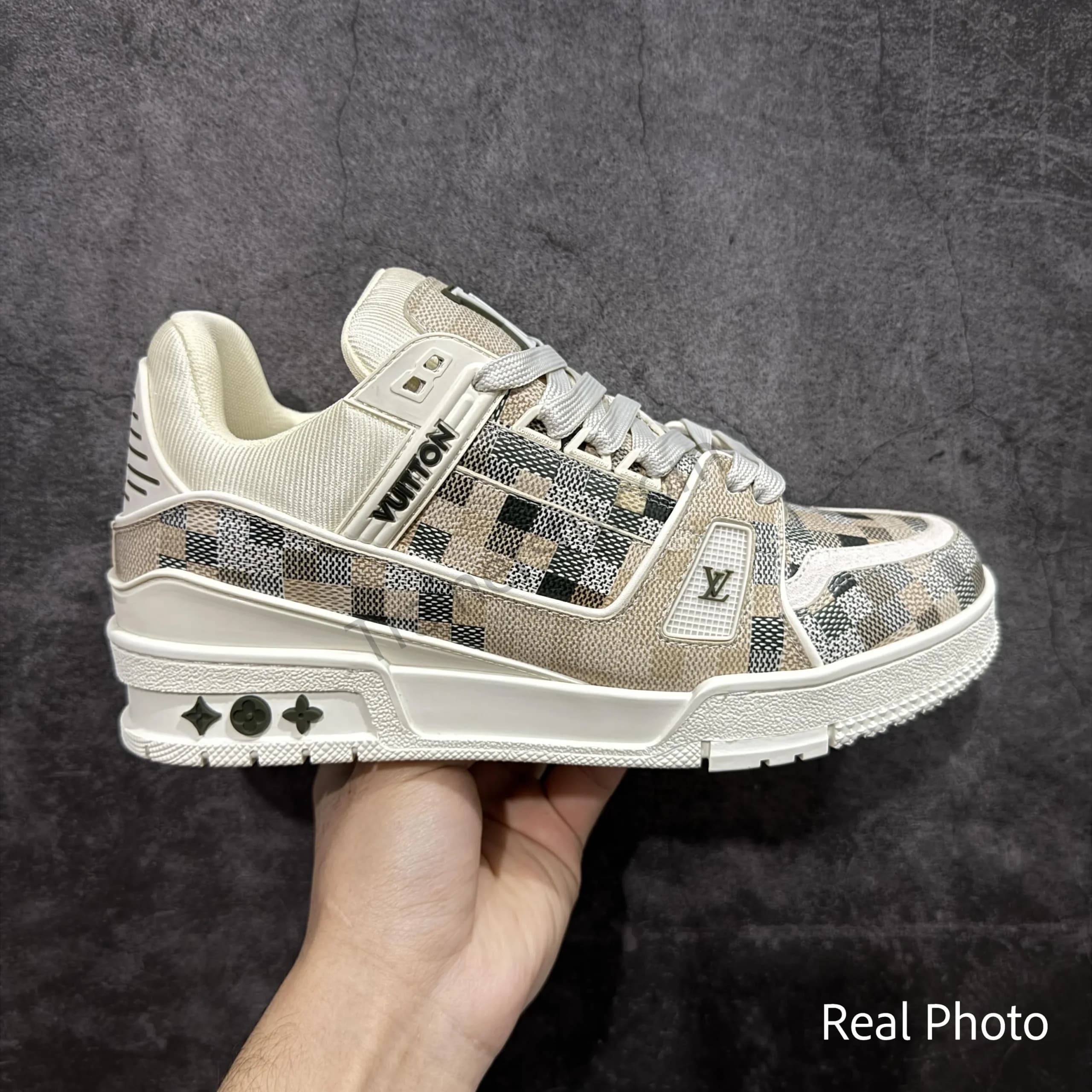 Trainer Sneaker - Image 1