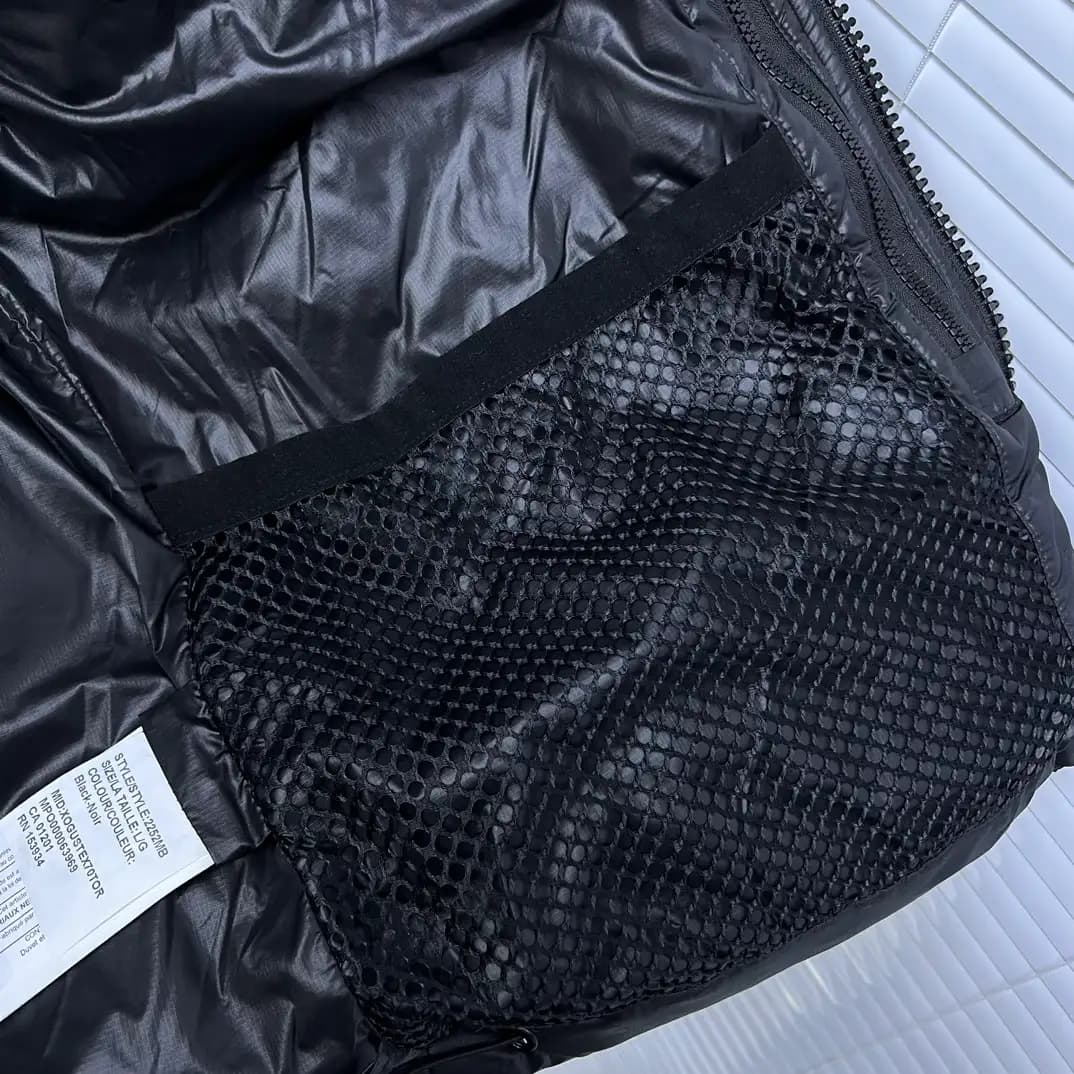 Canada Goose Crofton Puffer Down Jacket - Image 9