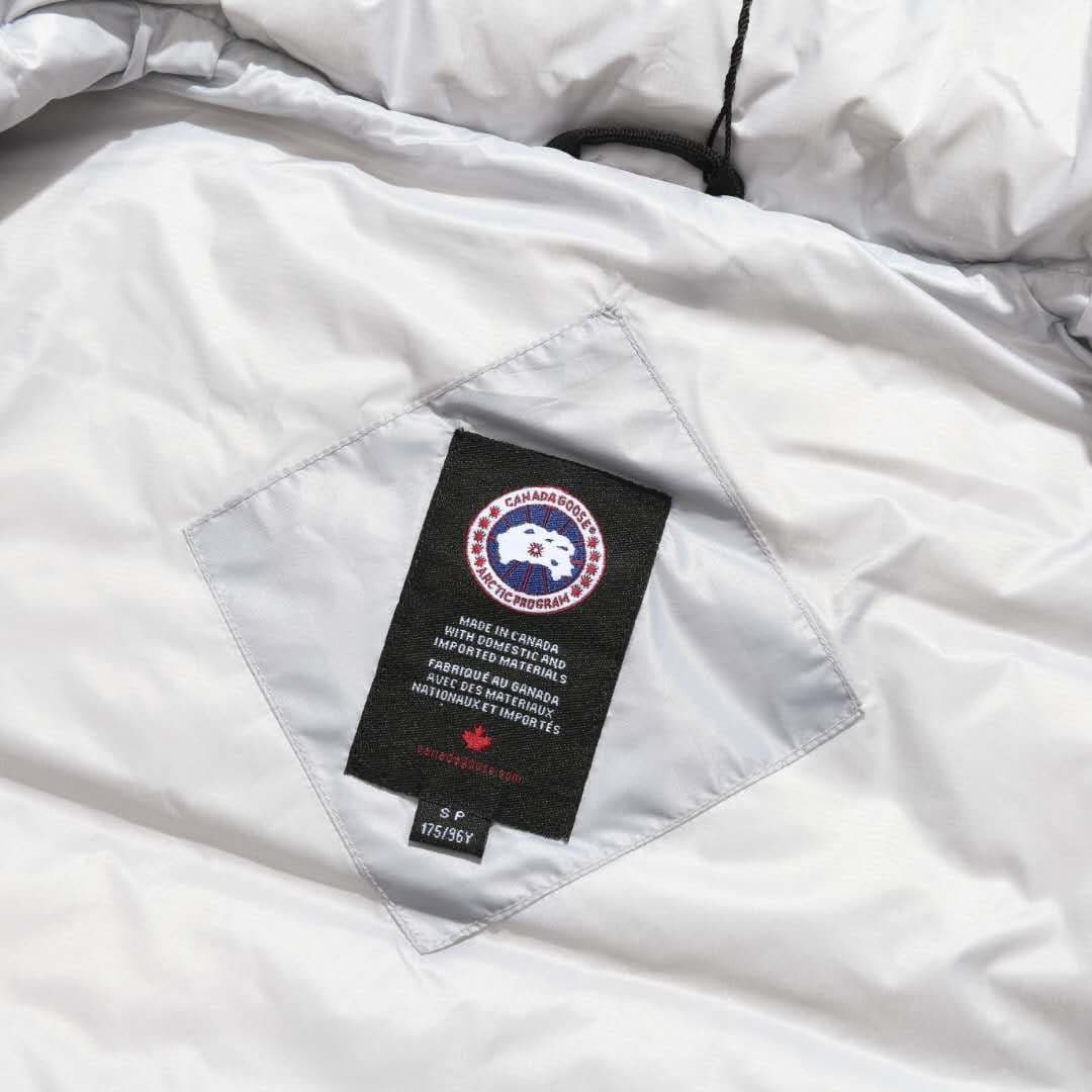Canada Goose Crofton Vest - Image 7