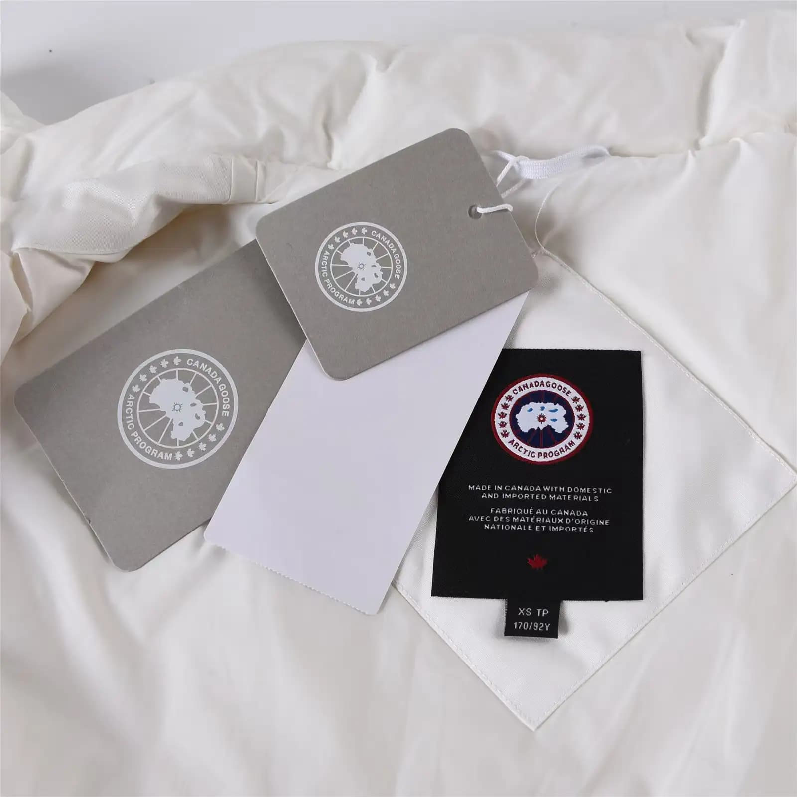 Canada Goose Paradigm Freestyle Vest - Image 8