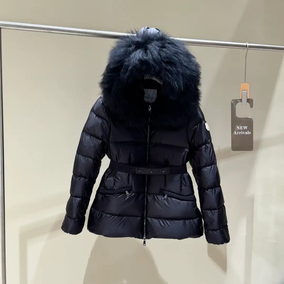 Moncler Short Goose down jacket for Women - Image 5