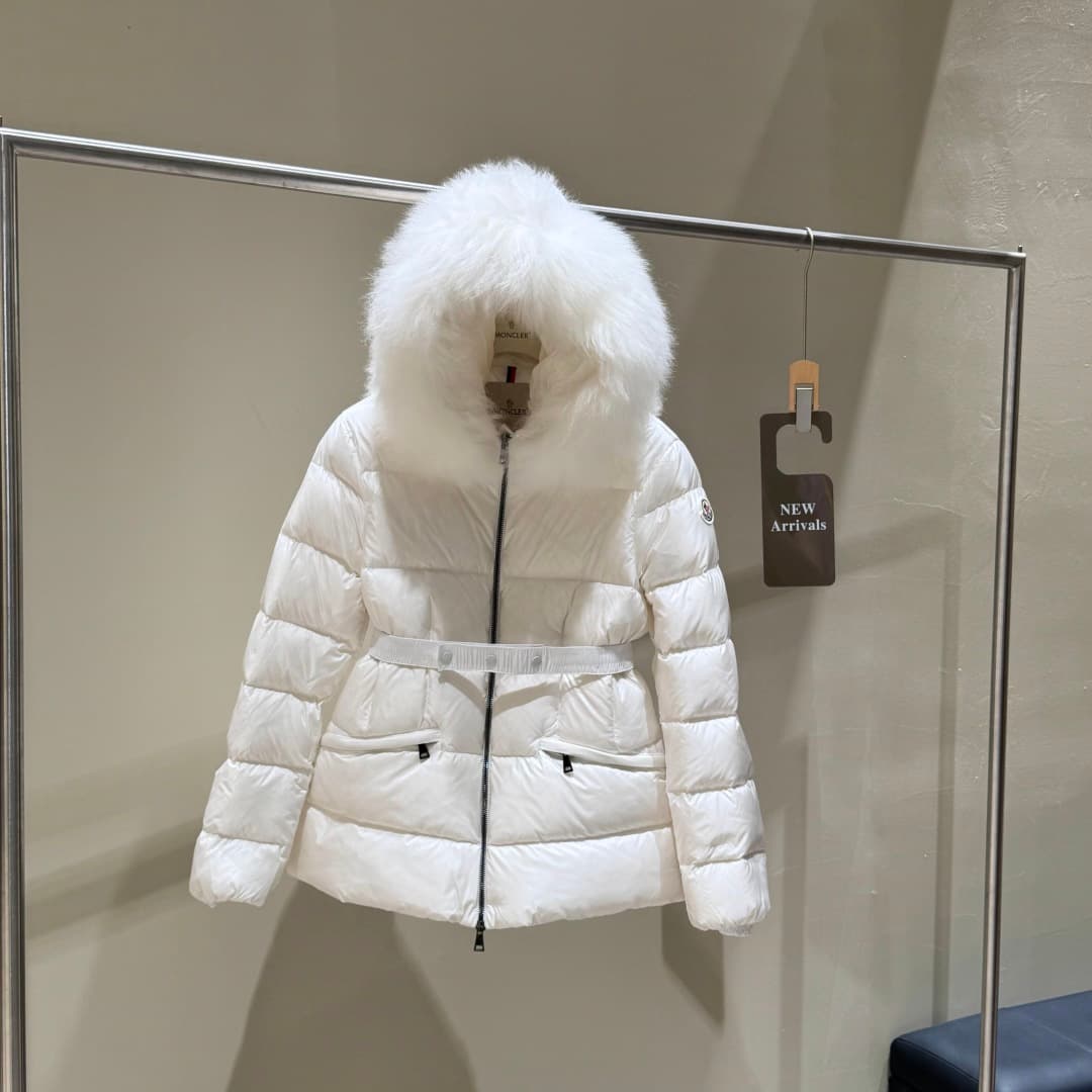 Moncler Short Goose down jacket for Women - Image 6