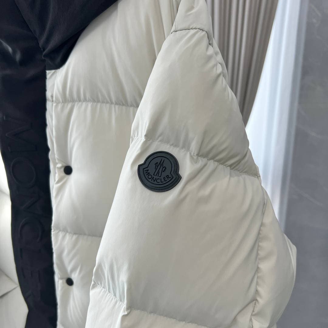 Moncler down jacket - Image 5