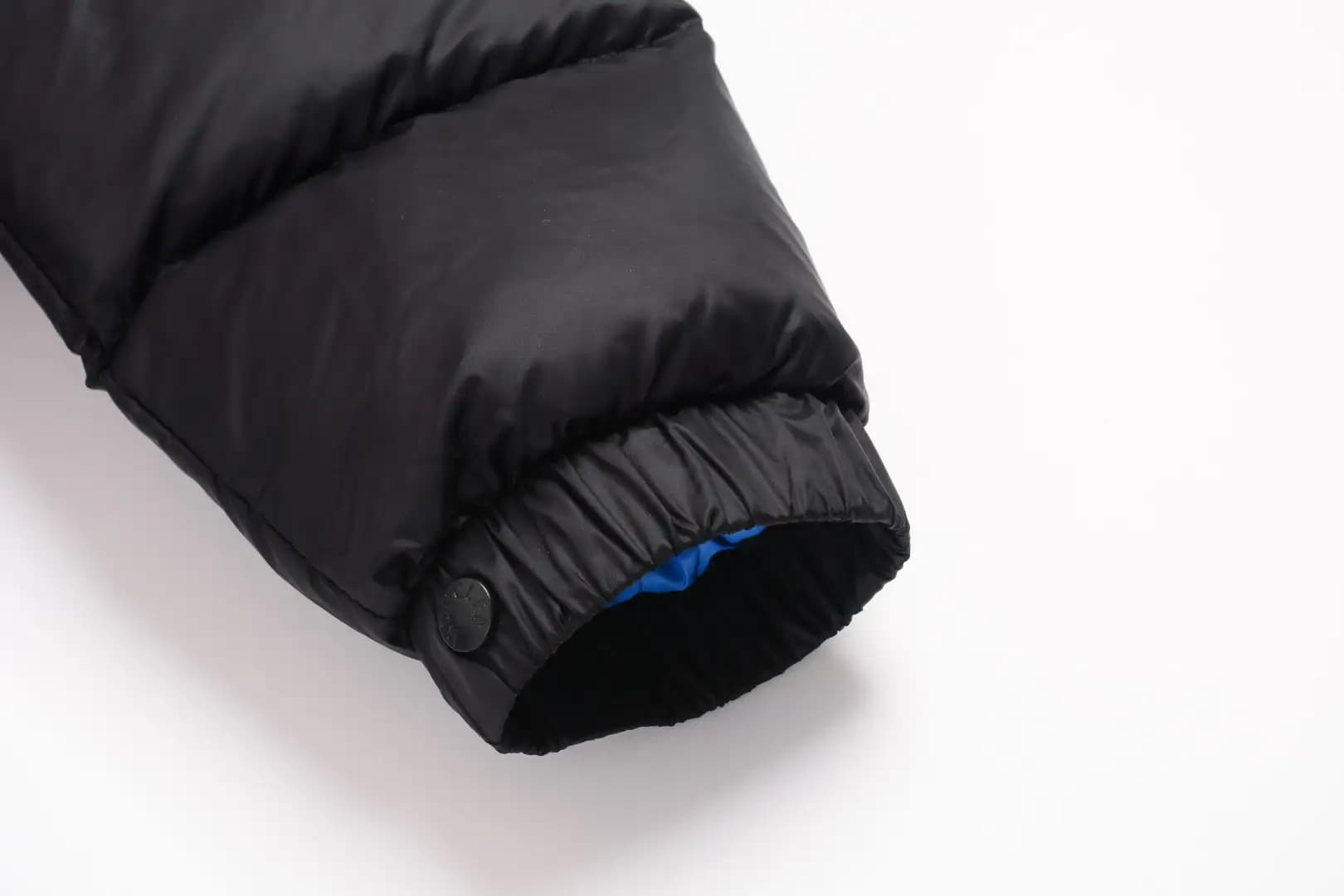 Moncler down jacket - Image 4