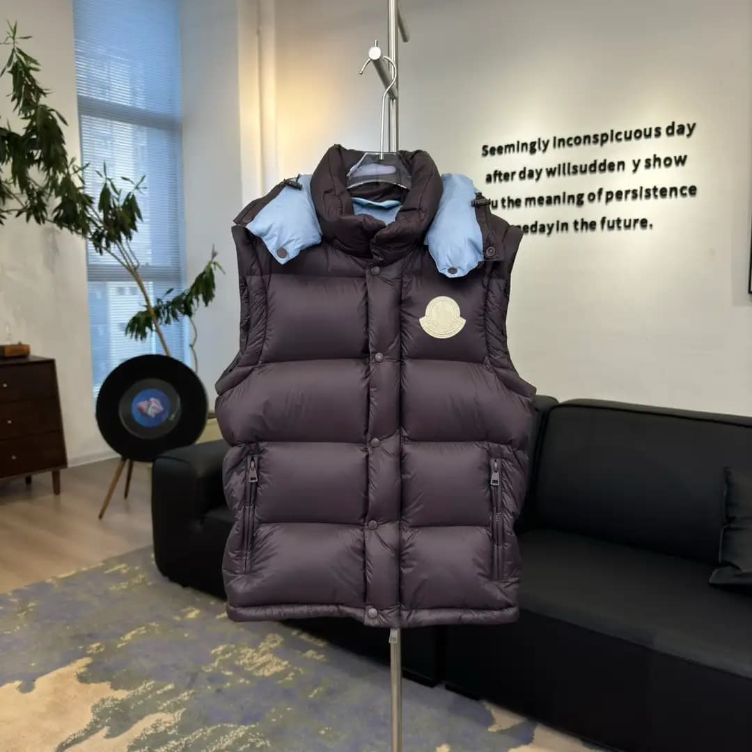 Moncler down jacket - Image 3
