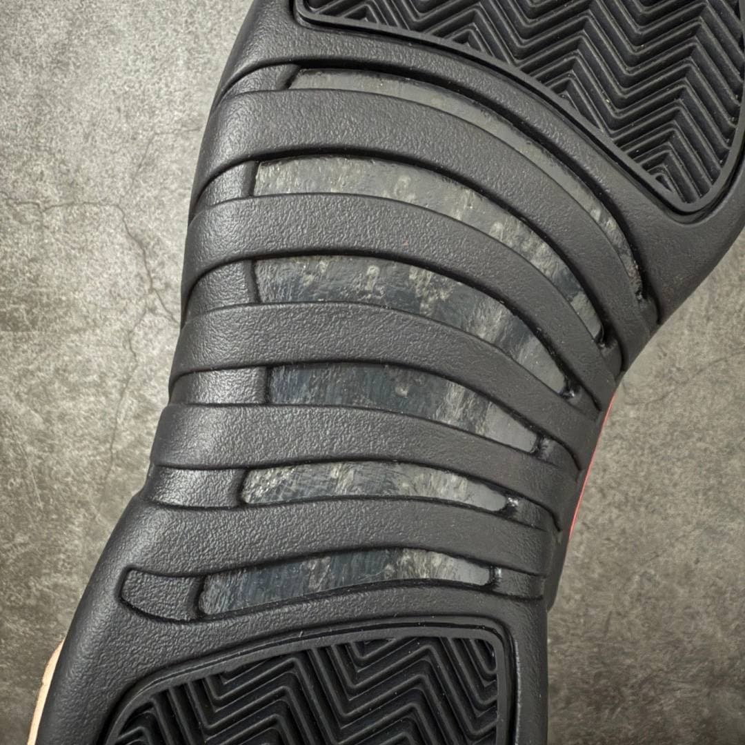 Air Jordan 12 - Image 5
