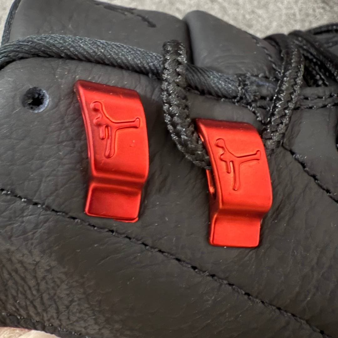 Air Jordan 12 - Image 6