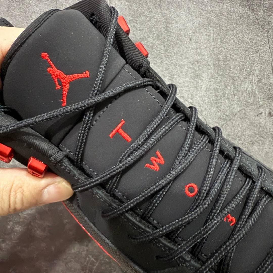 Air Jordan 12 - Image 5