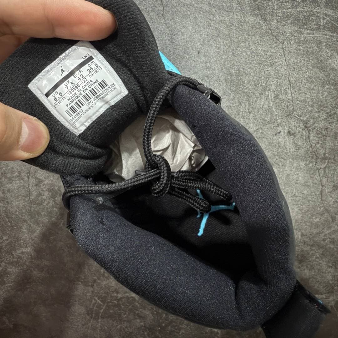 Air Jordan 12 - Image 9