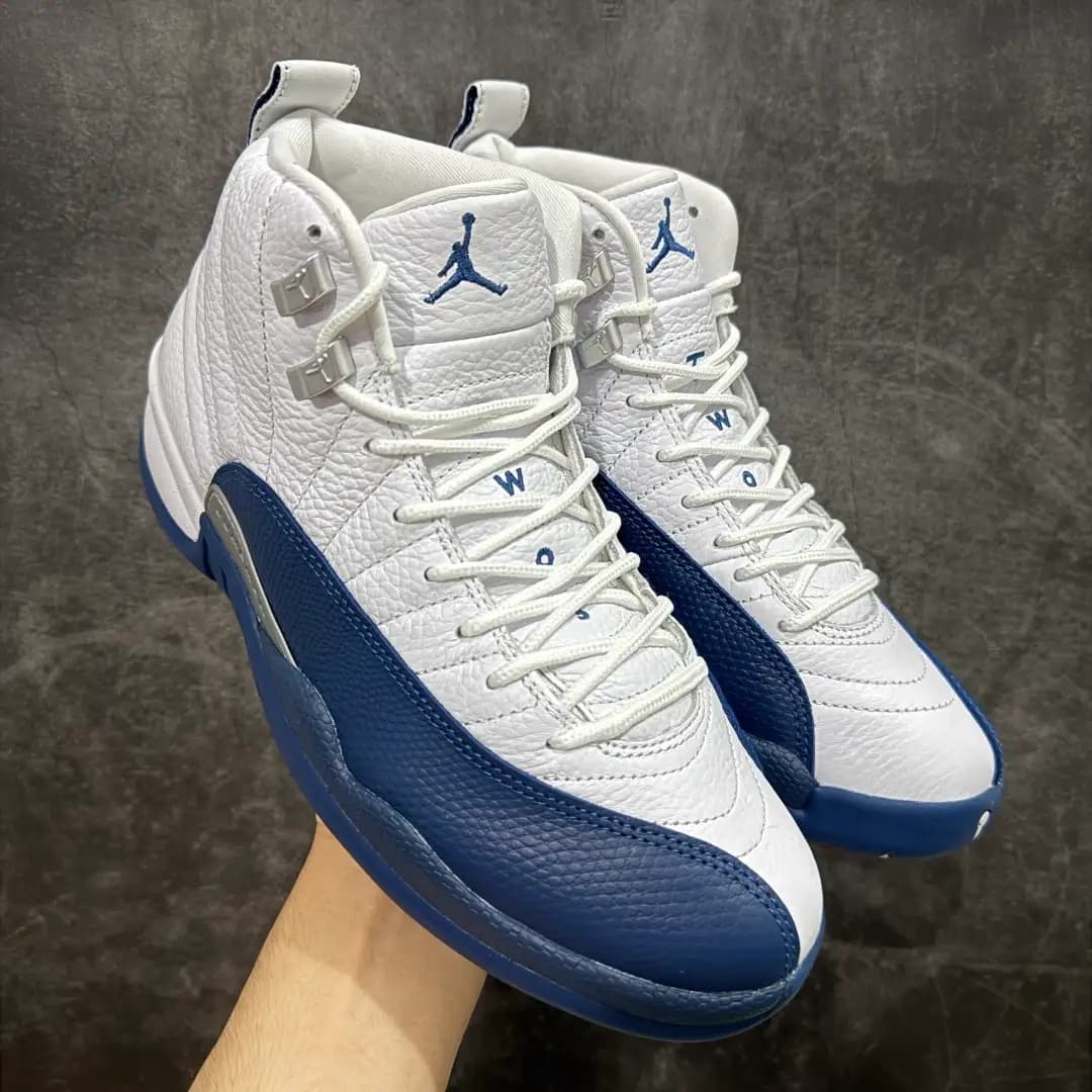 Air Jordan 12