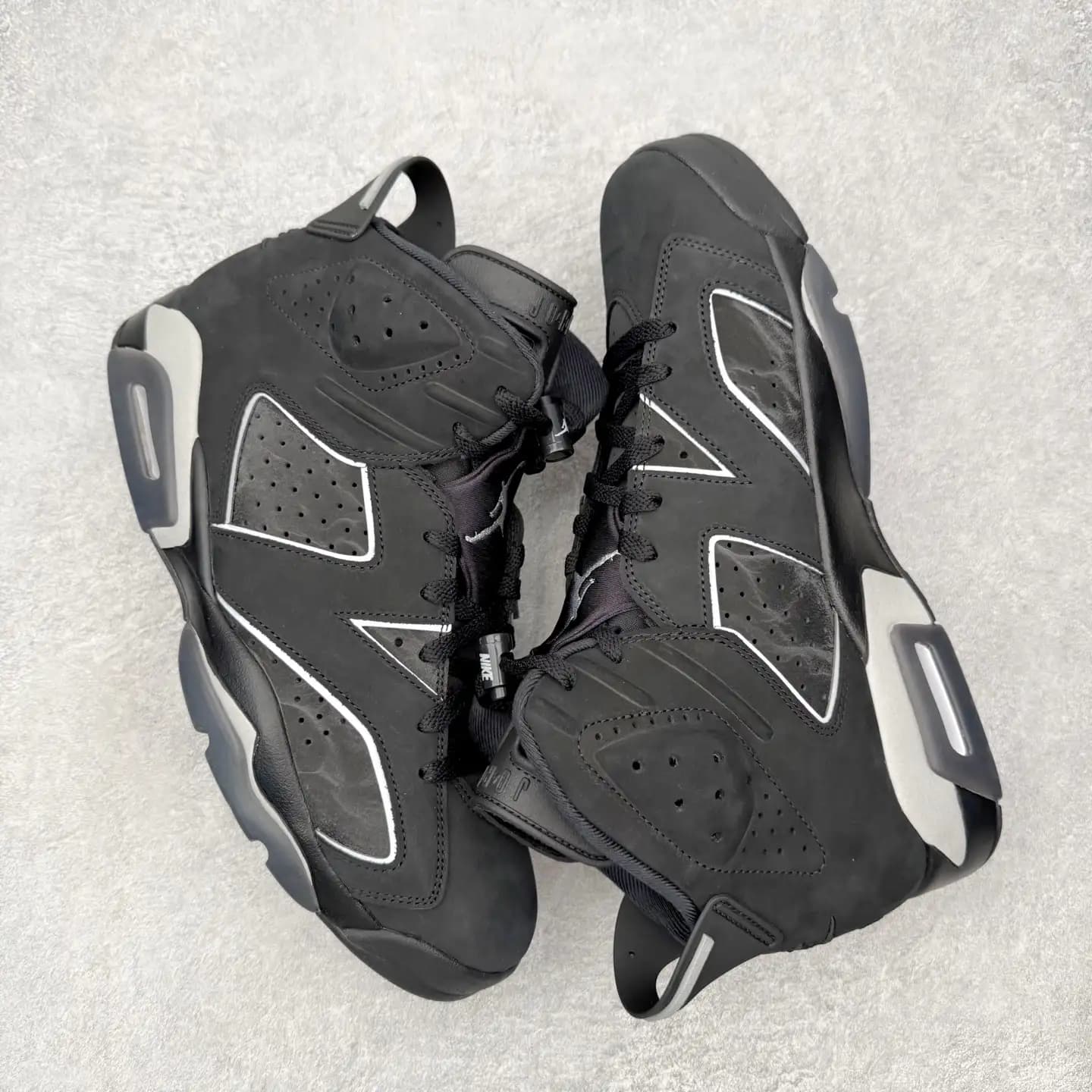 Air Jordan 6 - Image 7