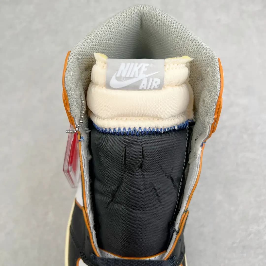 Air Jordan 1 - Image 7