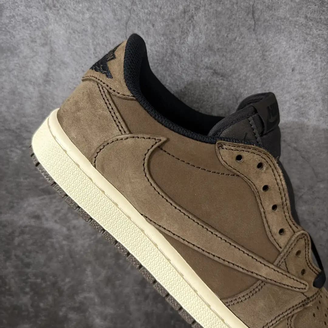 Air Jordan 1 Low - Image 5