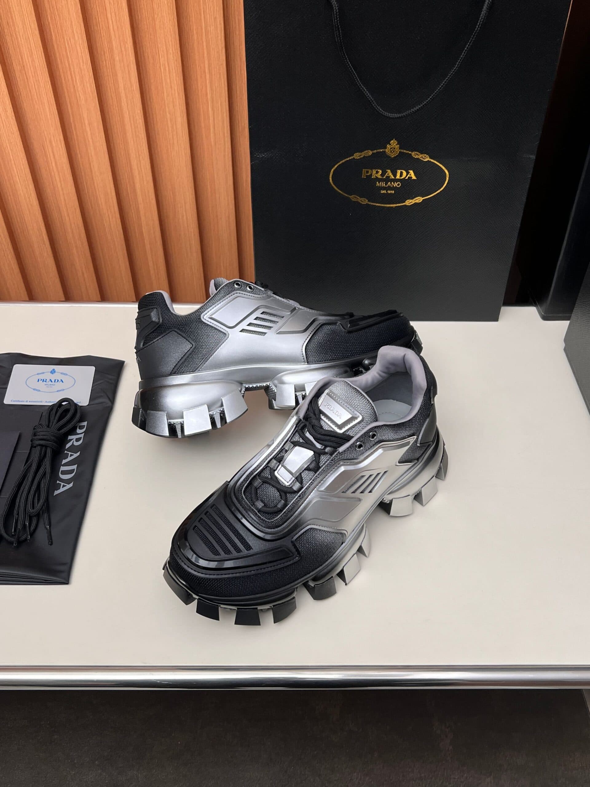 PRADA - Image 3