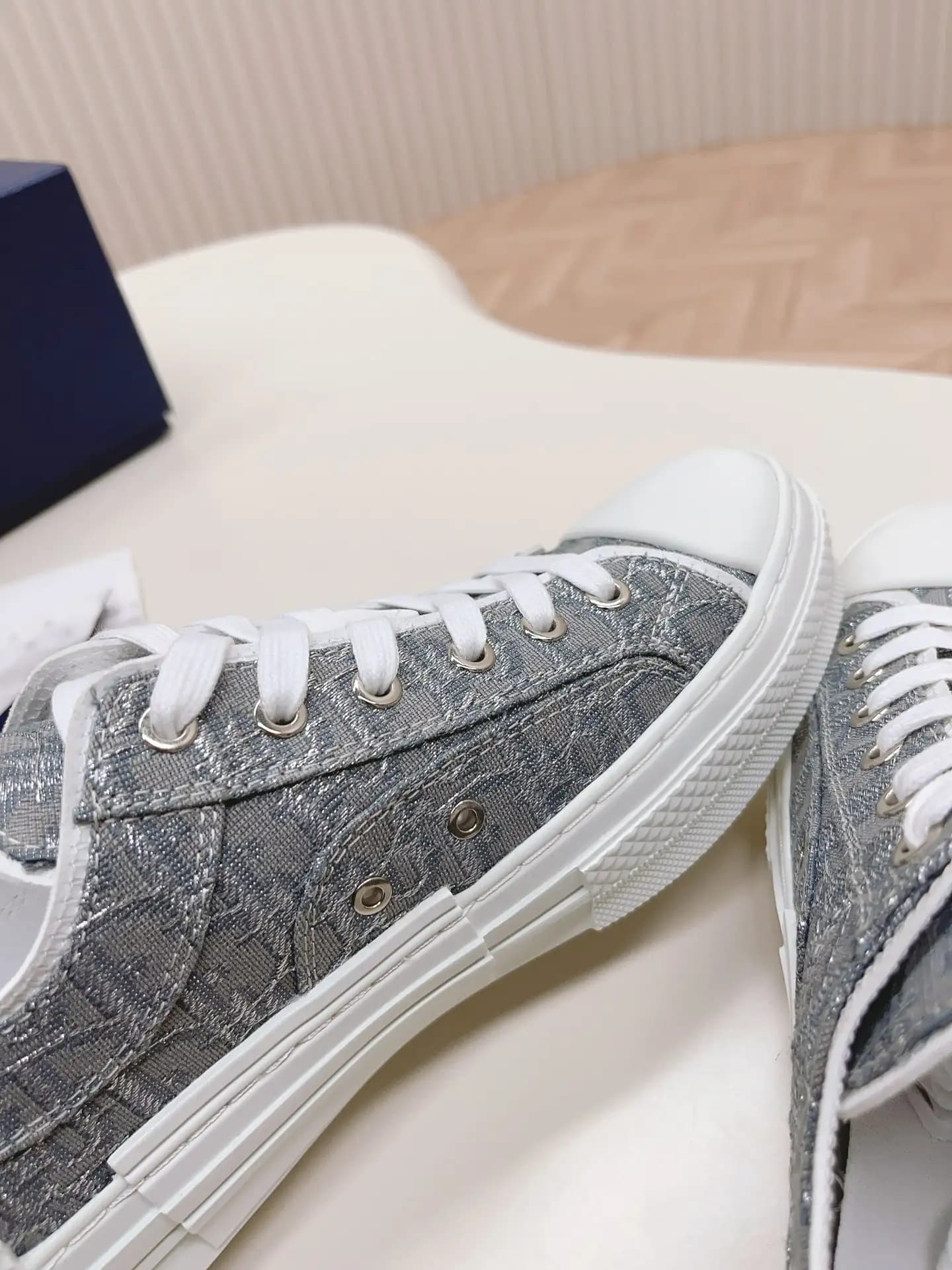 Dior B23 - Image 4