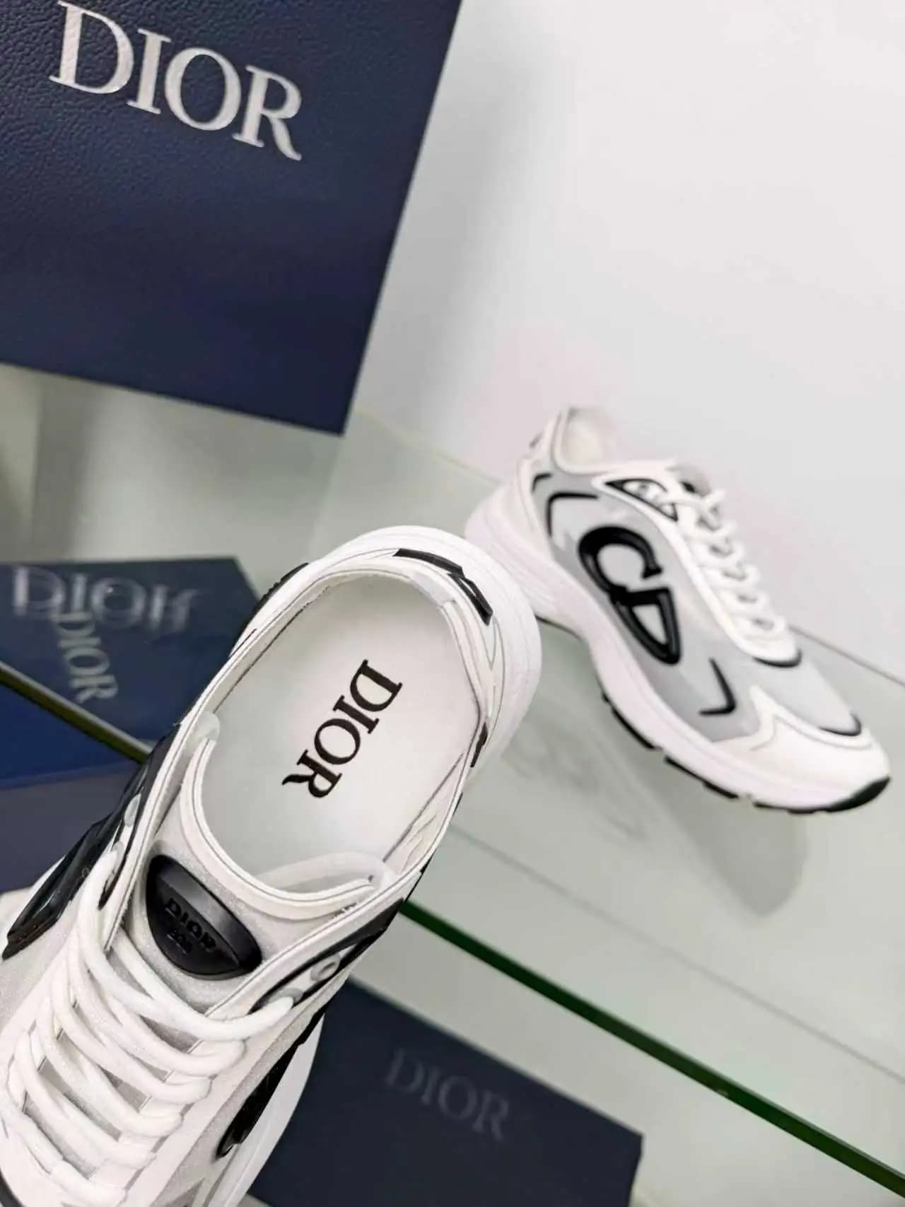 Dior B30 - Image 2