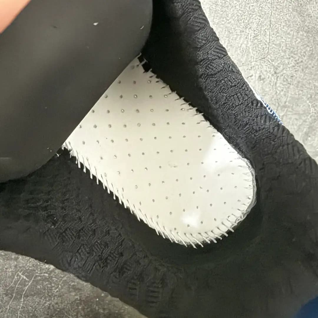 Balenciaga Jet - Image 6