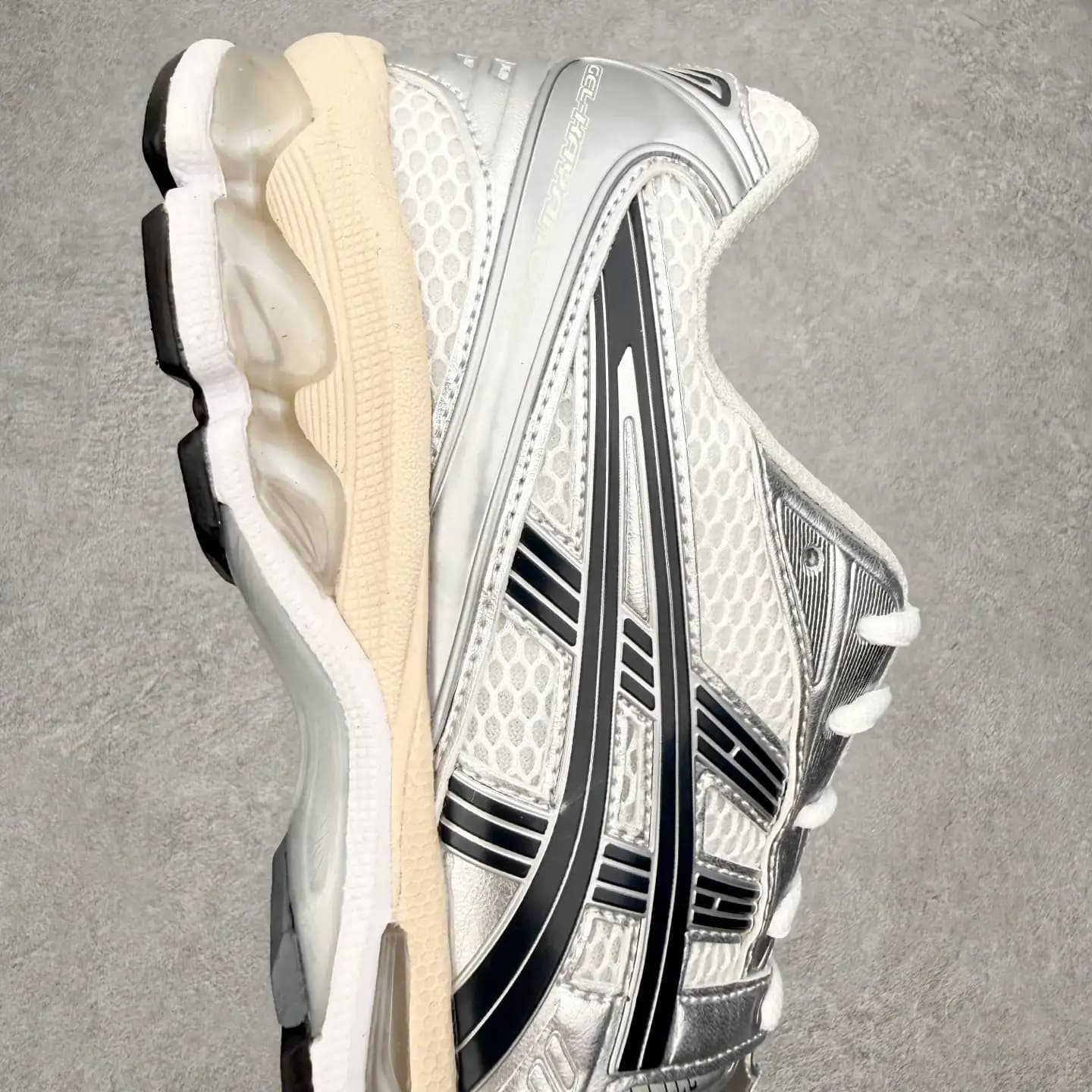 ASICS Gel-Kayano 14 - Image 9
