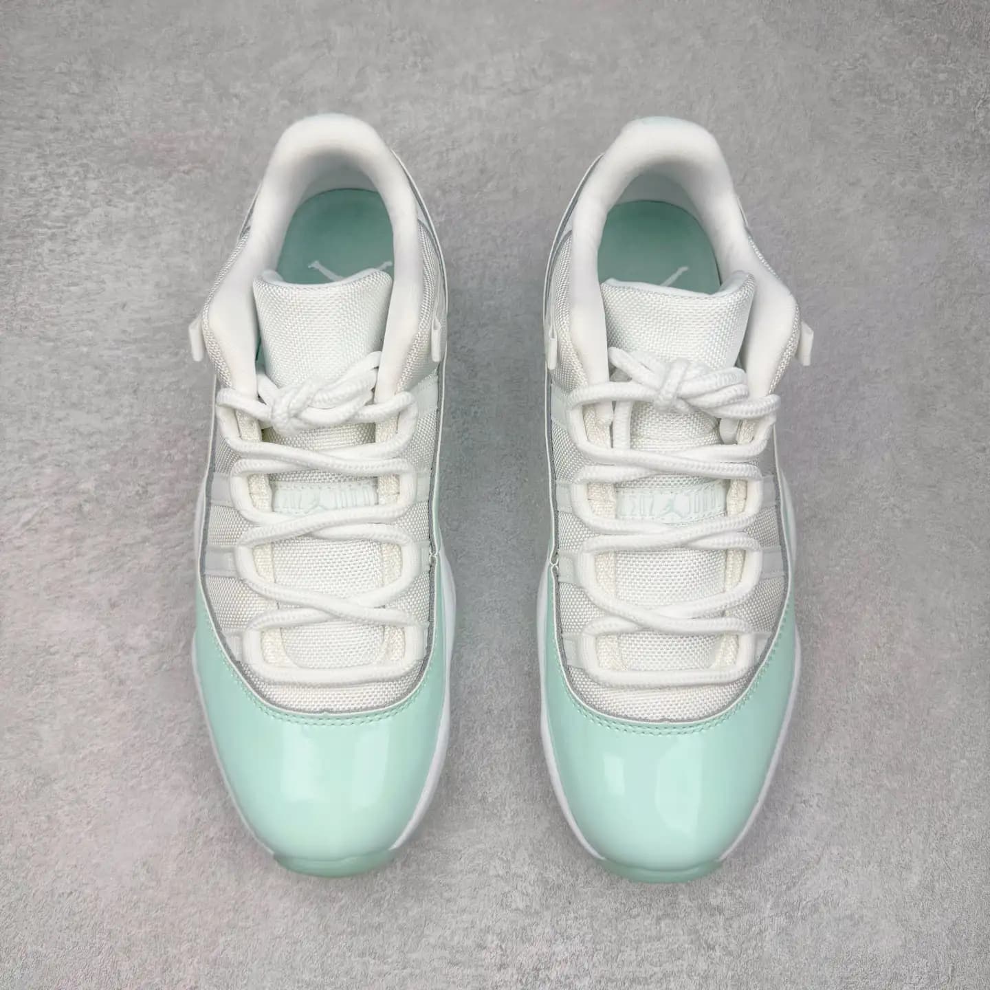 Air Jordan 11 - Image 10