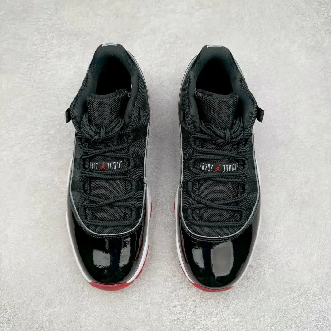 Air Jordan 11 - Image 7
