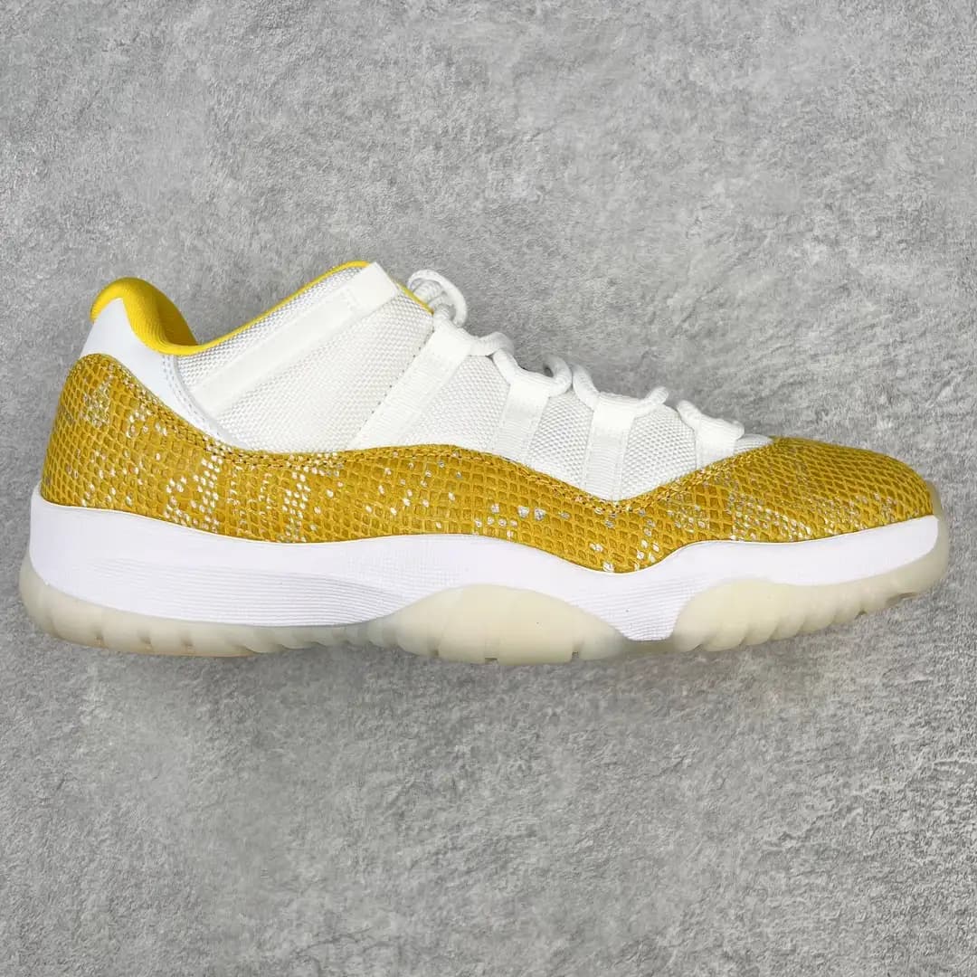 Air Jordan 11