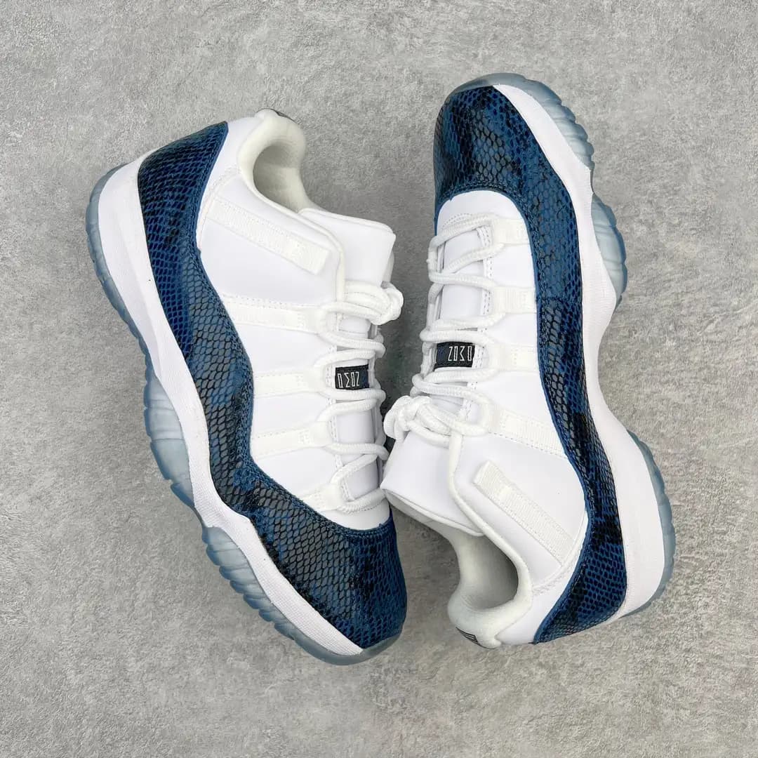 Air Jordan 11 - Image 4