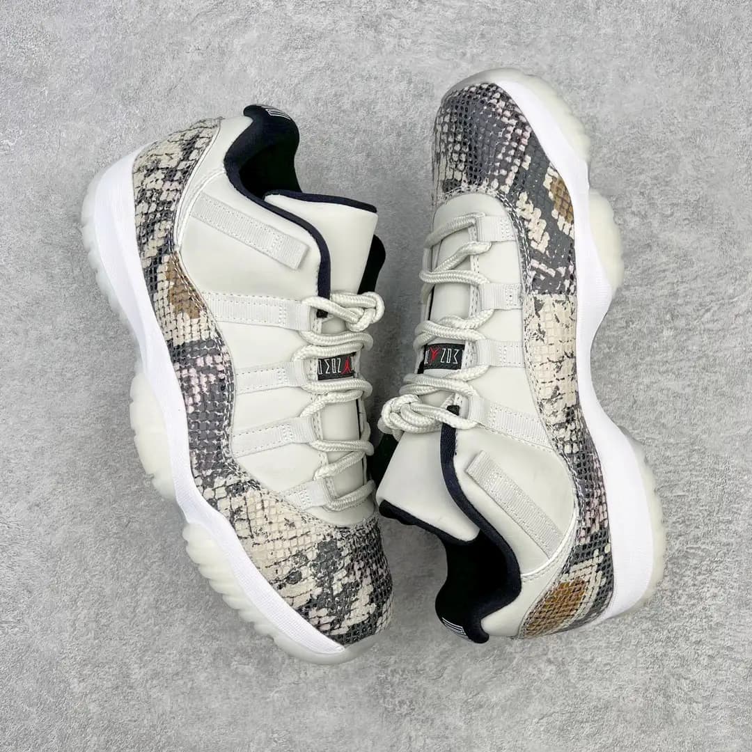 Air Jordan 11 - Image 8