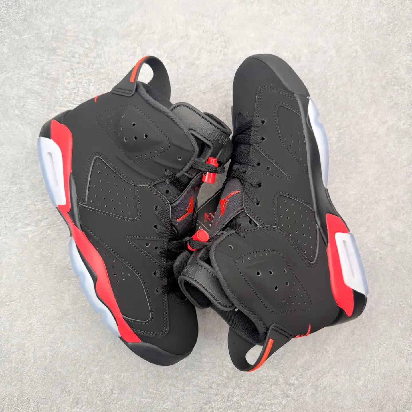Air Jordan 6 - Image 5