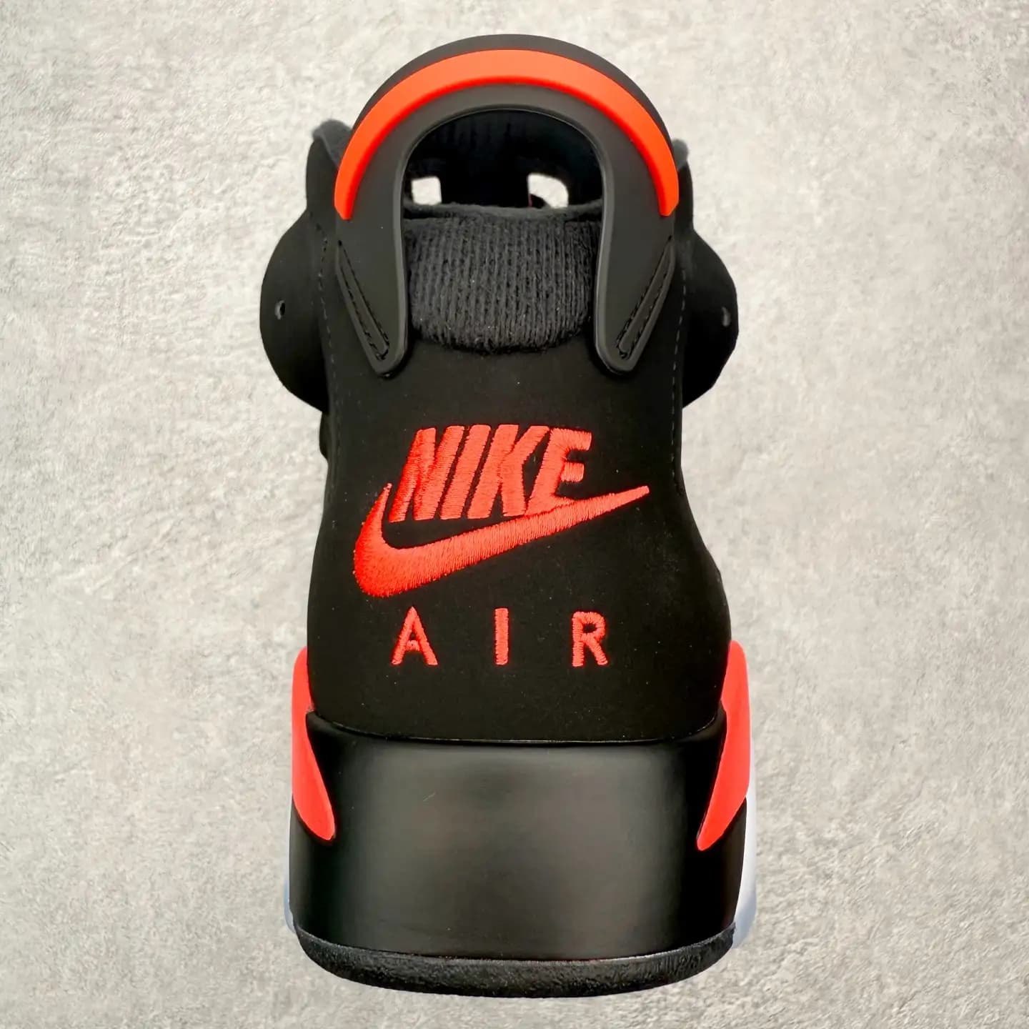 Air Jordan 6 - Image 7