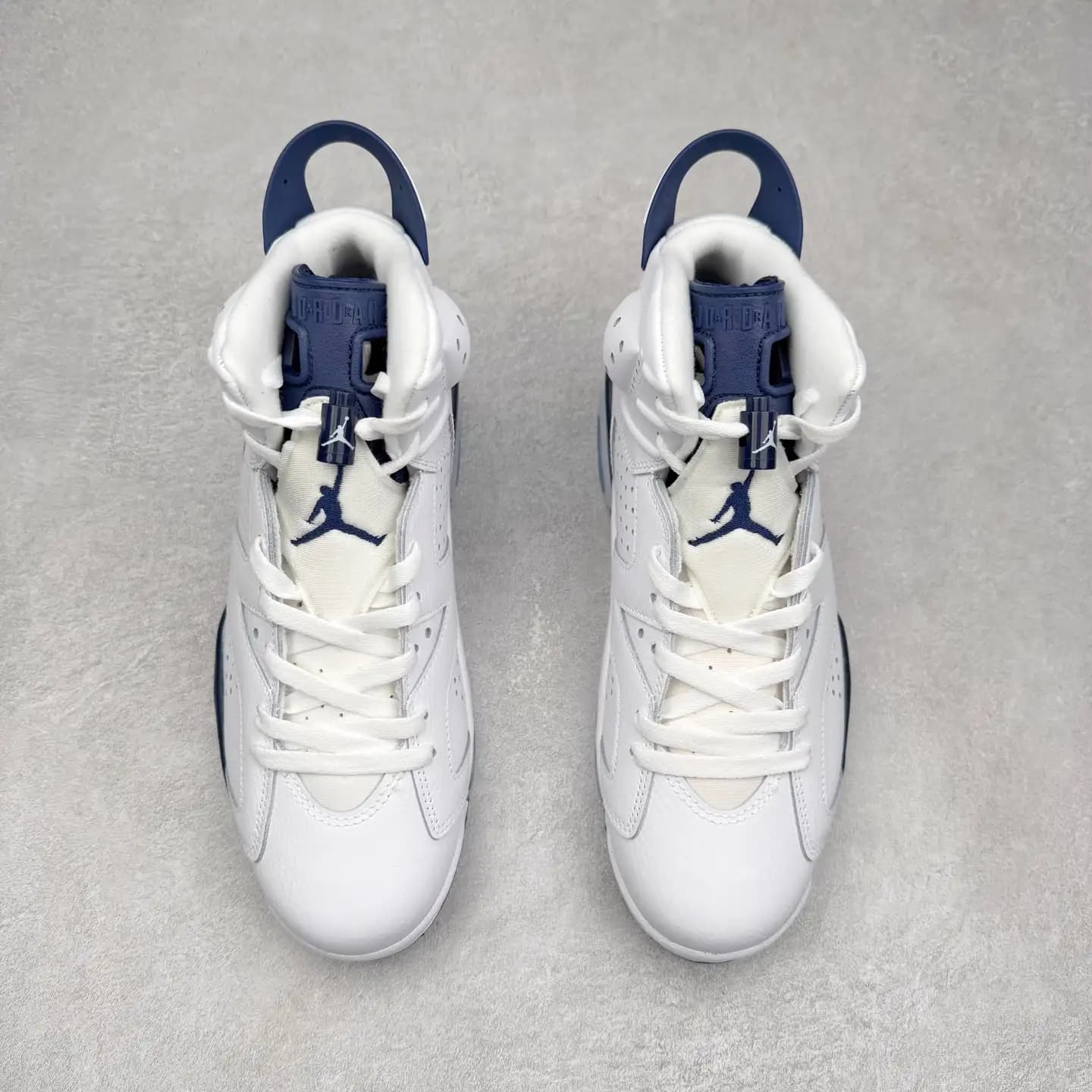 Air Jordan 6 - Image 4