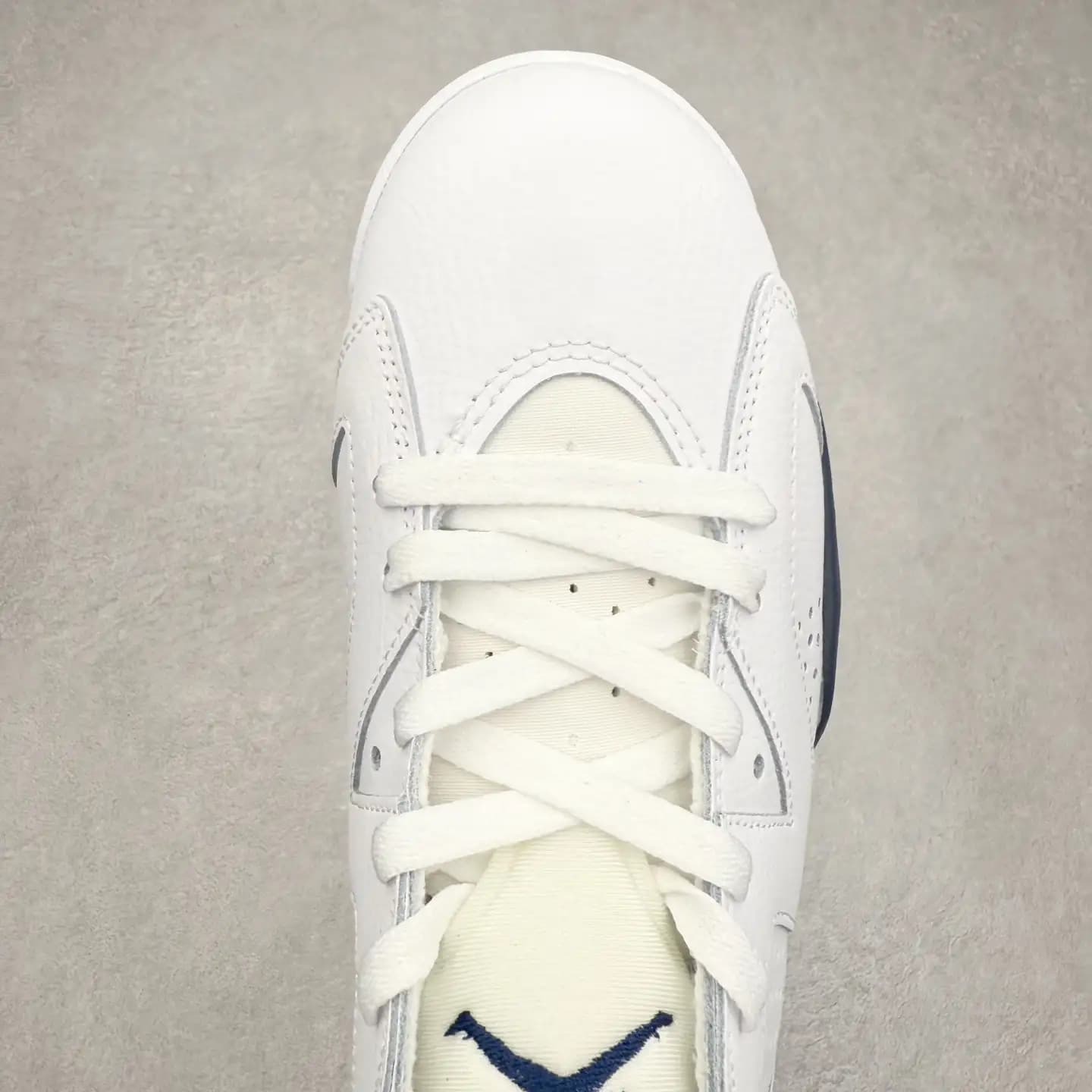 Air Jordan 6 - Image 7