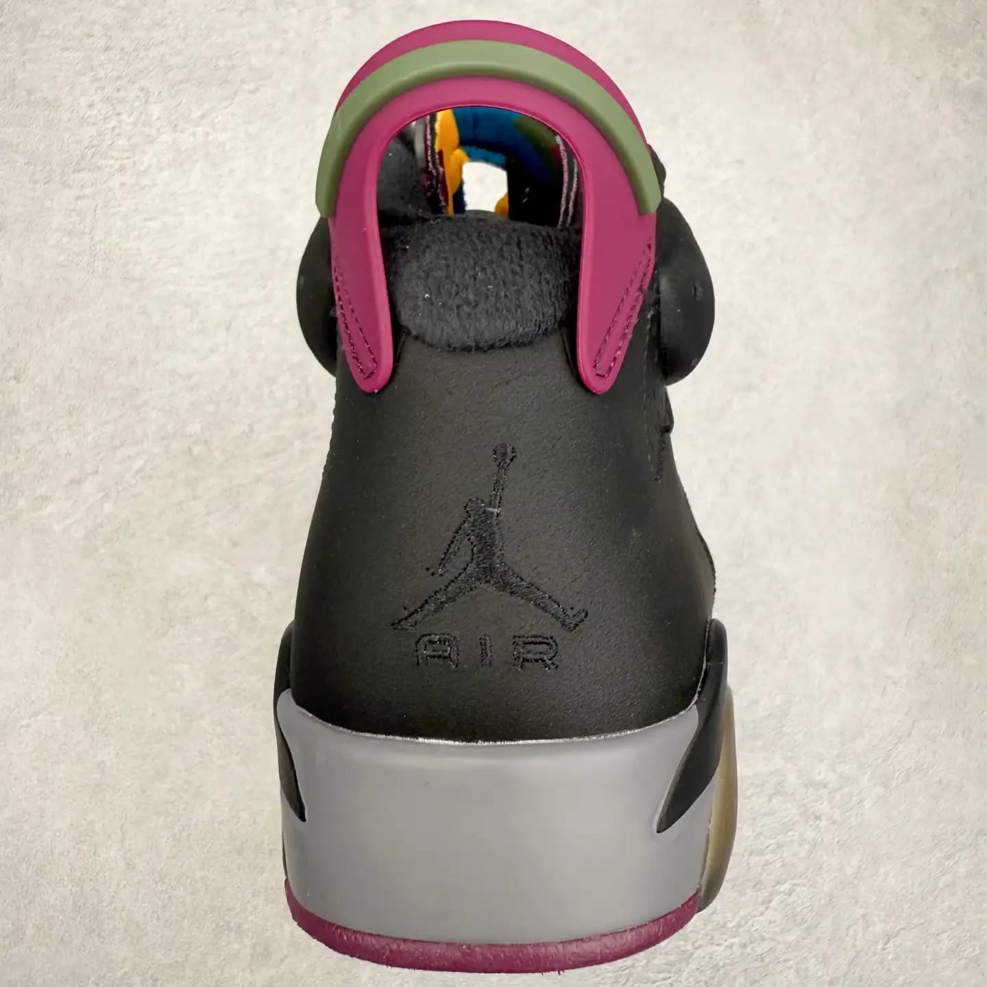 Air Jordan 6 - Image 7
