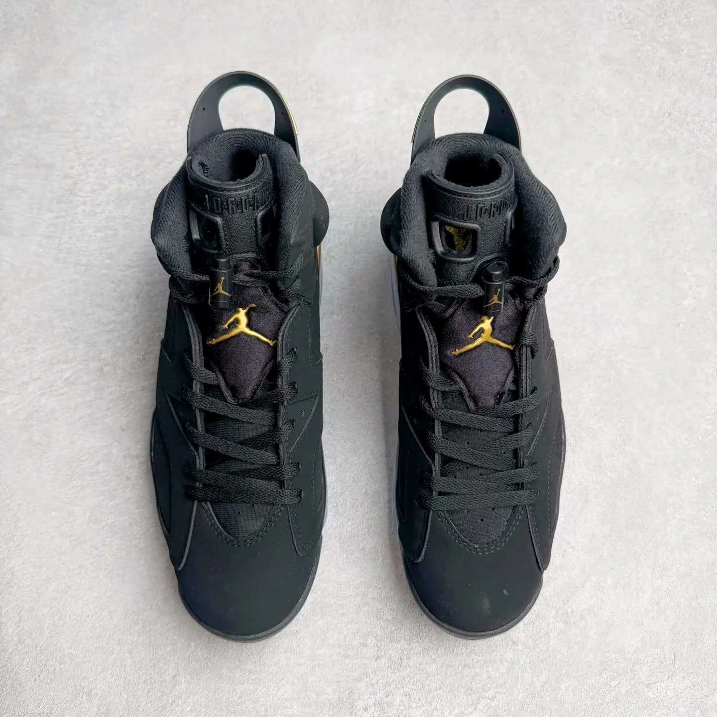 Air Jordan 6 - Image 4