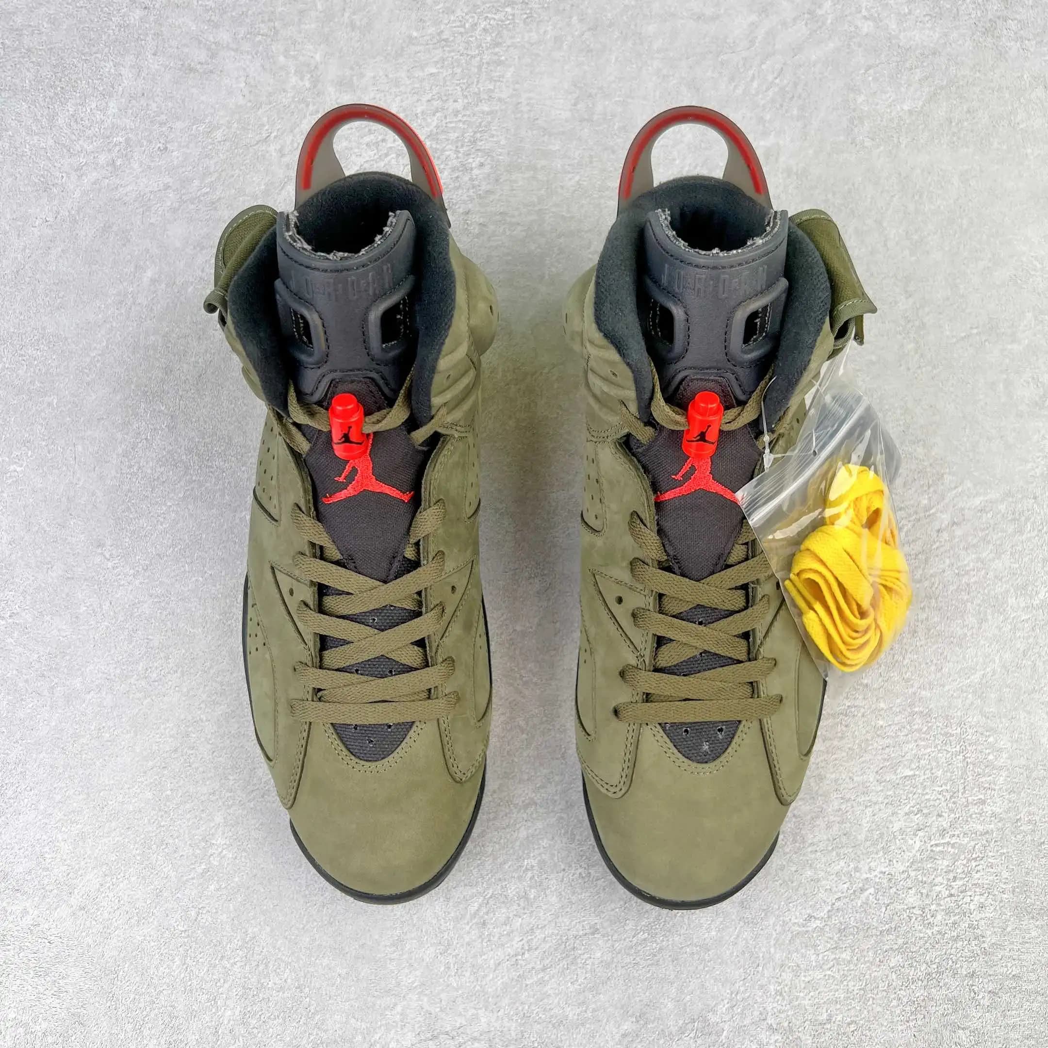 Air Jordan 6 - Image 4