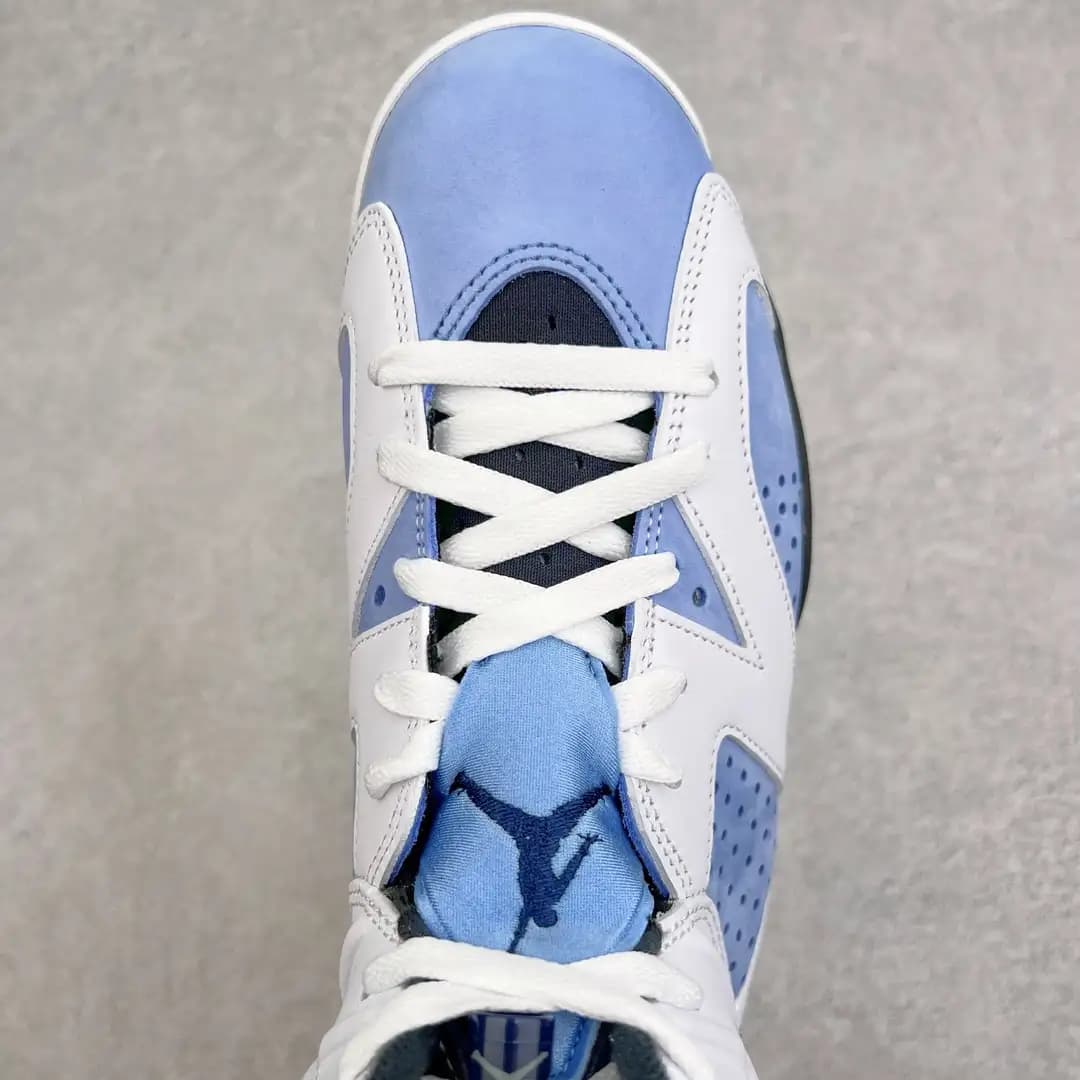 Air Jordan 6 - Image 4