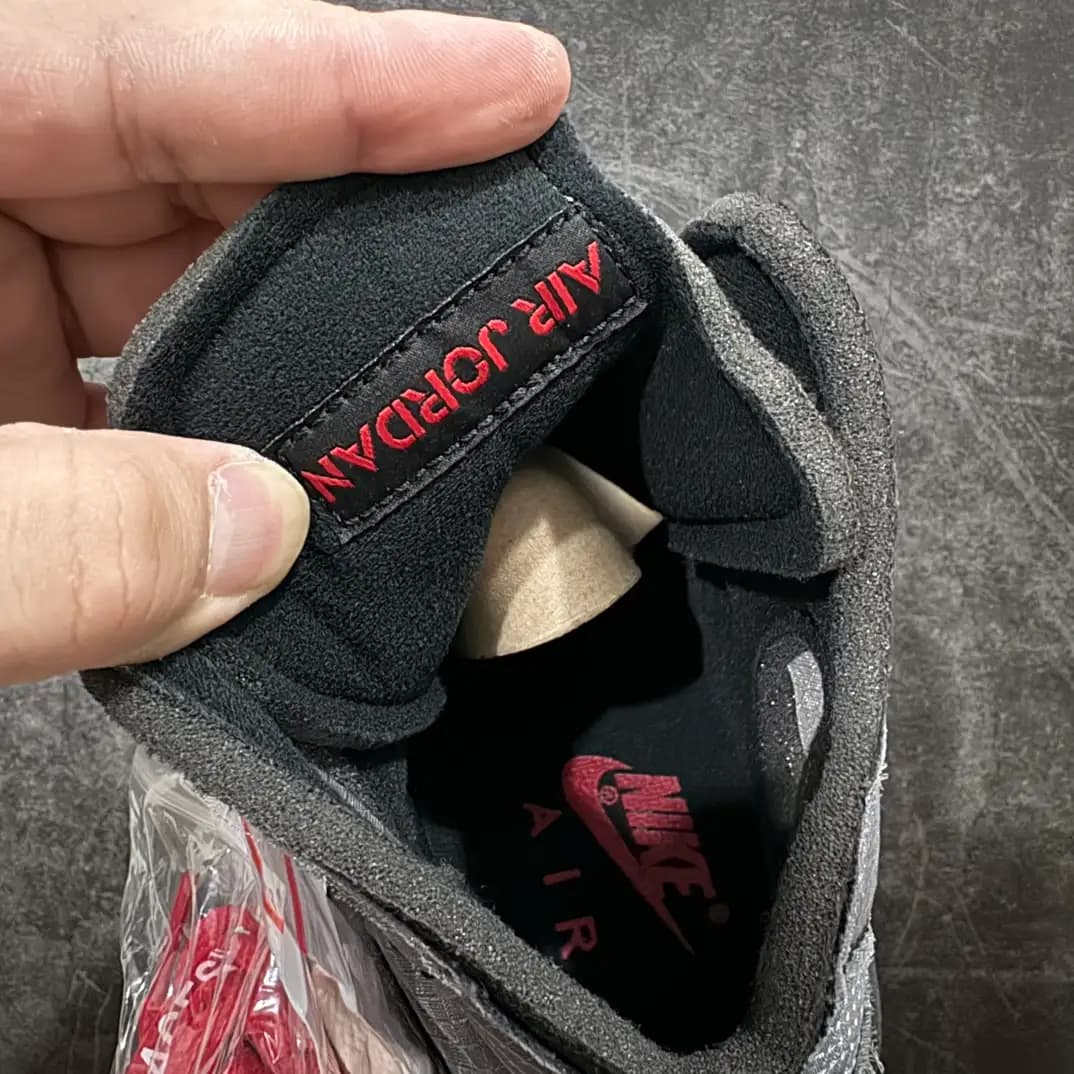 Air Jordan 5 - Image 7