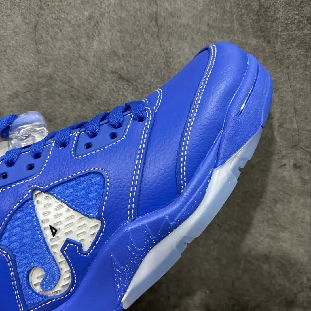Air Jordan 5 - Image 9