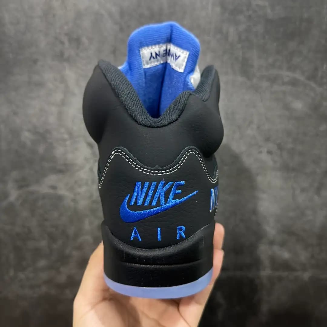 Air Jordan 5 - Image 3