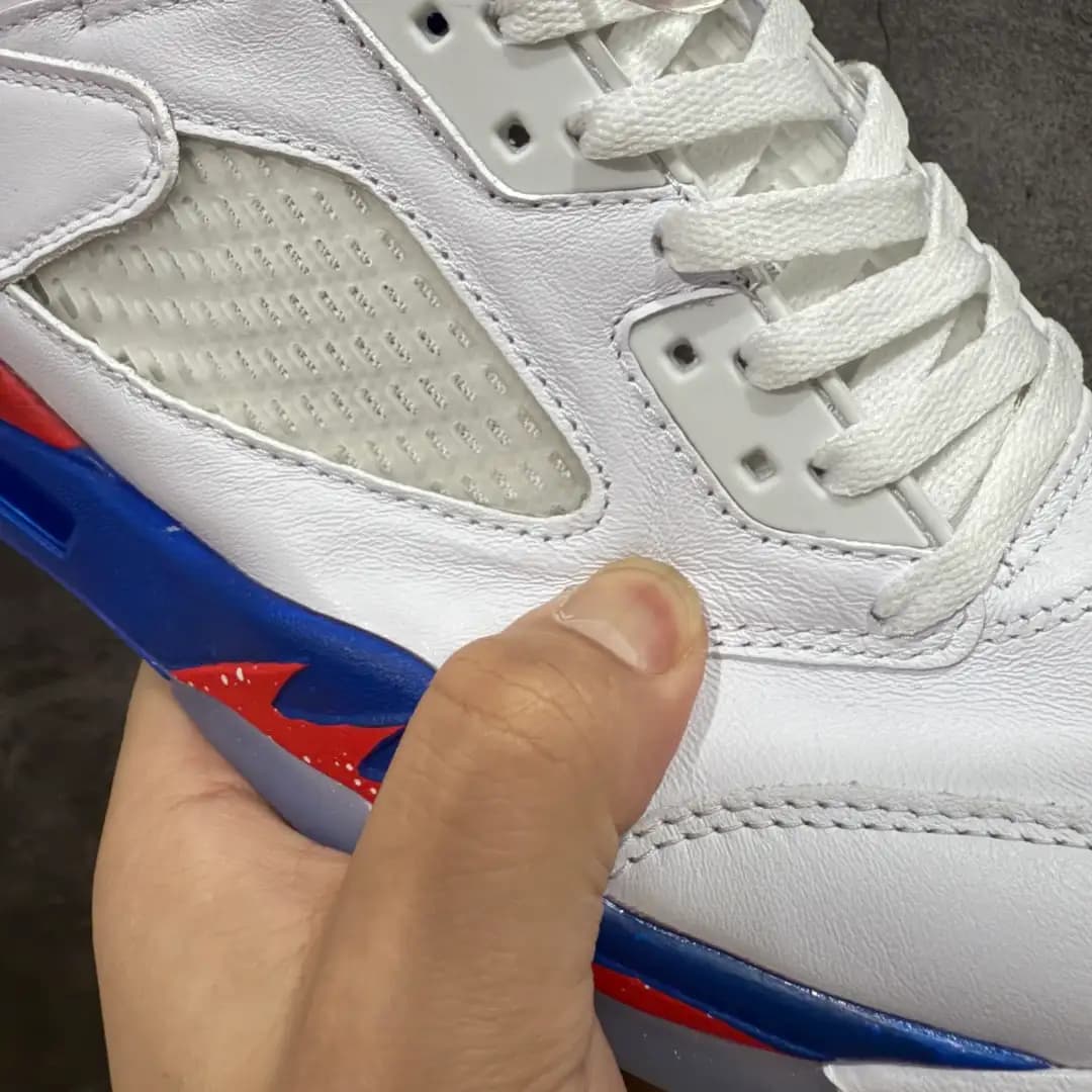 Air Jordan 5 - Image 7
