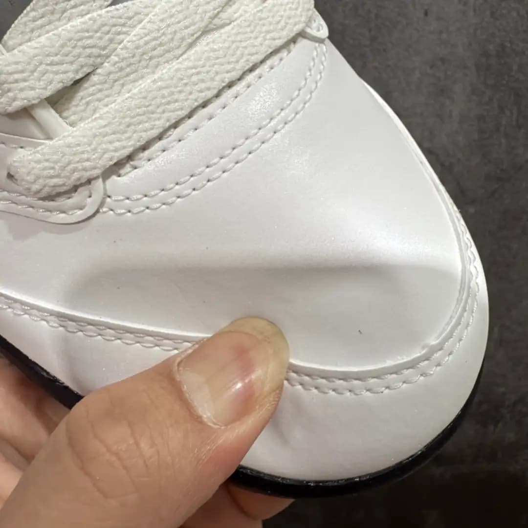 Air Jordan 5 - Image 6
