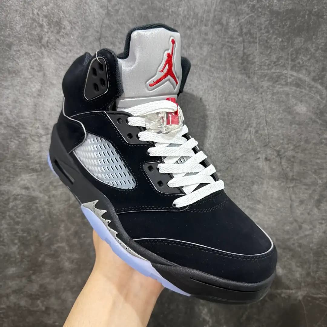 Air Jordan 5 - Image 7