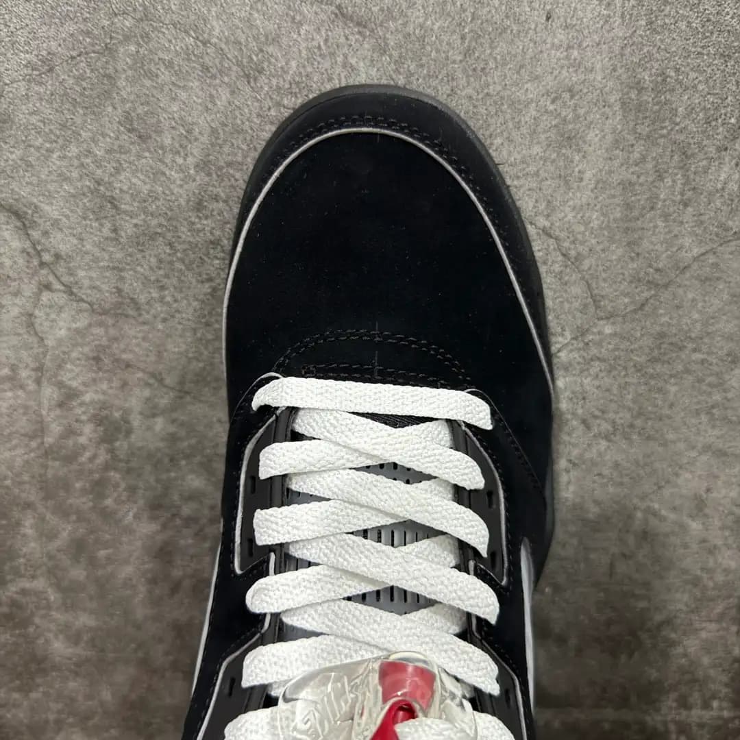 Air Jordan 5 - Image 9