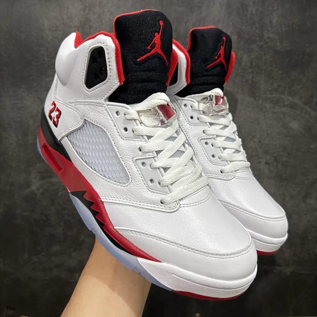 Air Jordan 5