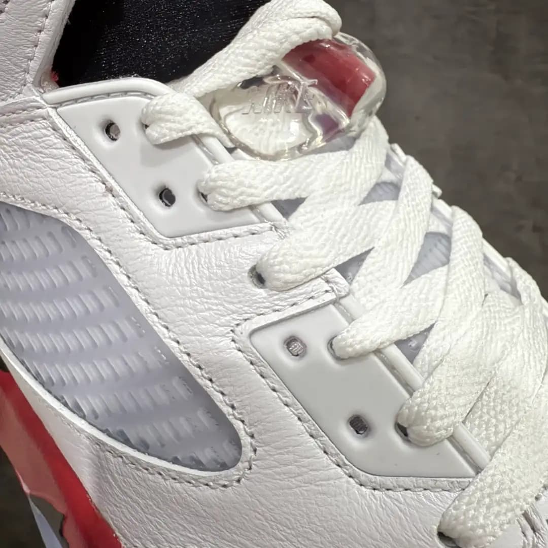 Air Jordan 5 - Image 7