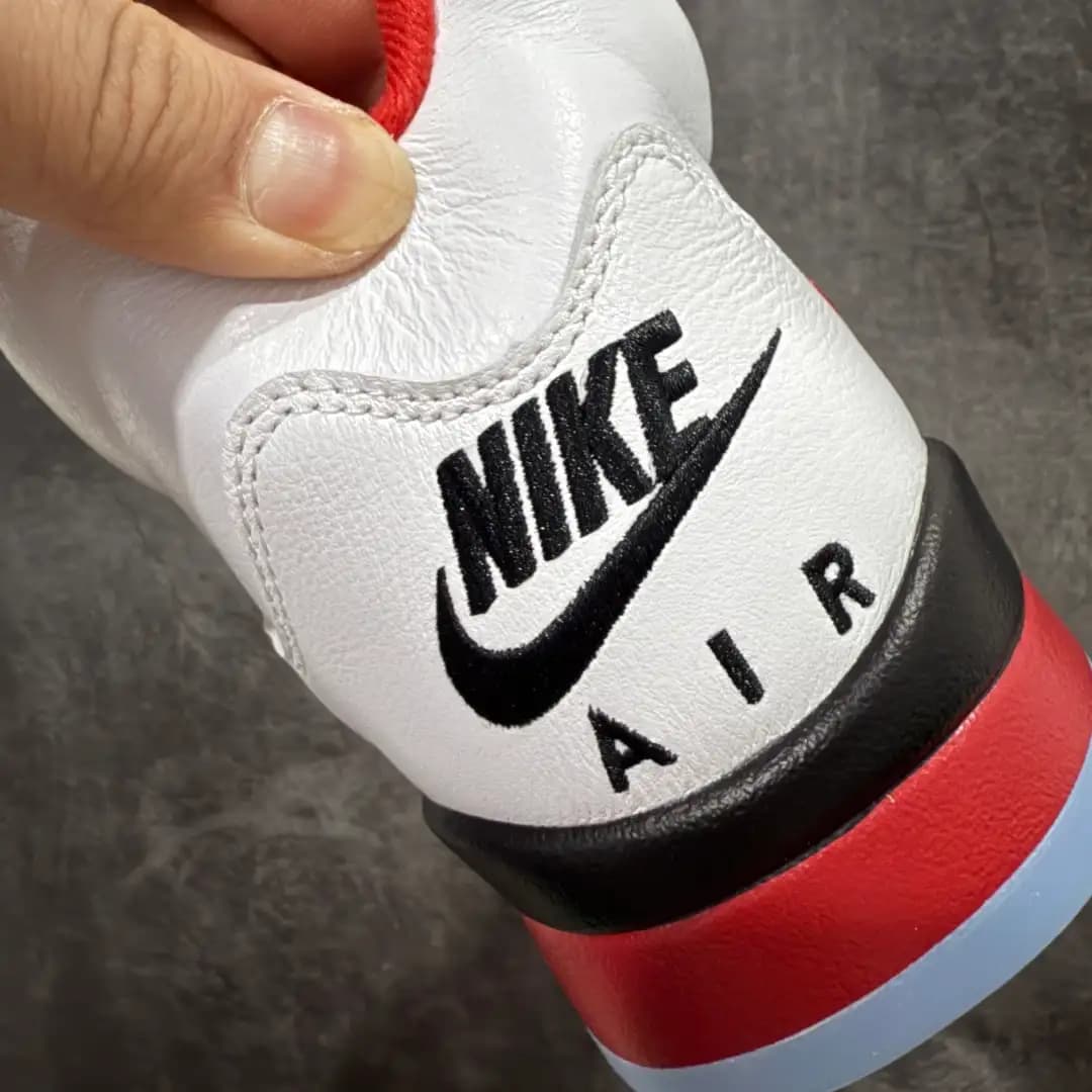 Air Jordan 5 - Image 8