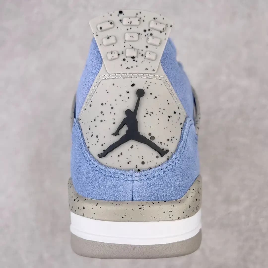 Air Jordan 4 - Image 4
