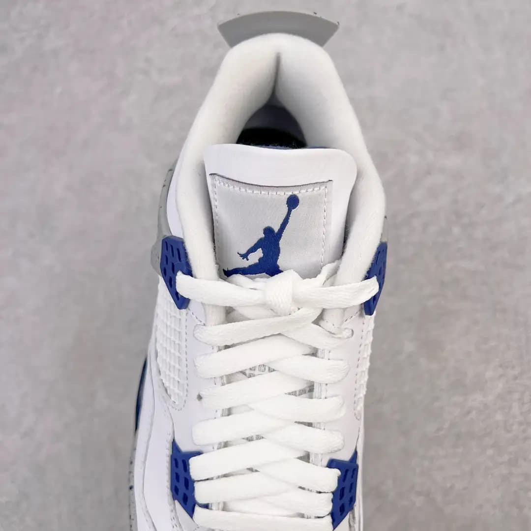 Air Jordan 4 - Image 7